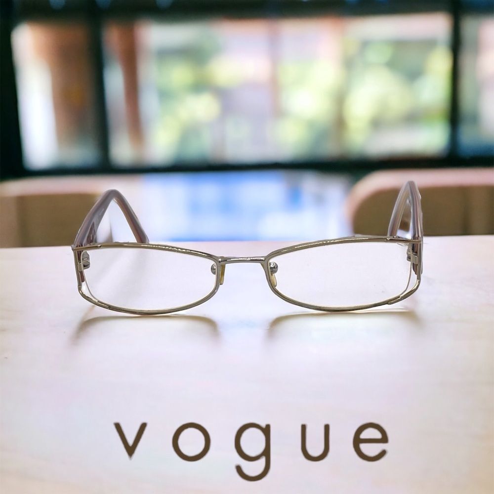 FRAMES ONLY - Vogue VO 3687